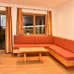 Neben Der Gondelbahn - Haus Nord * Brixen im Thale