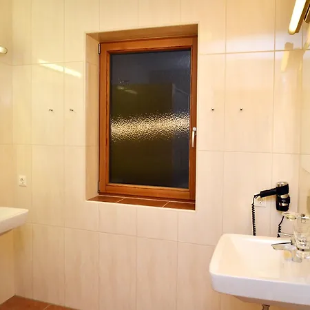 Neben Der Gondelbahn - Haus Nord * Brixen im Thale