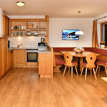 Neben Der Gondelbahn - Haus Nord Apartament